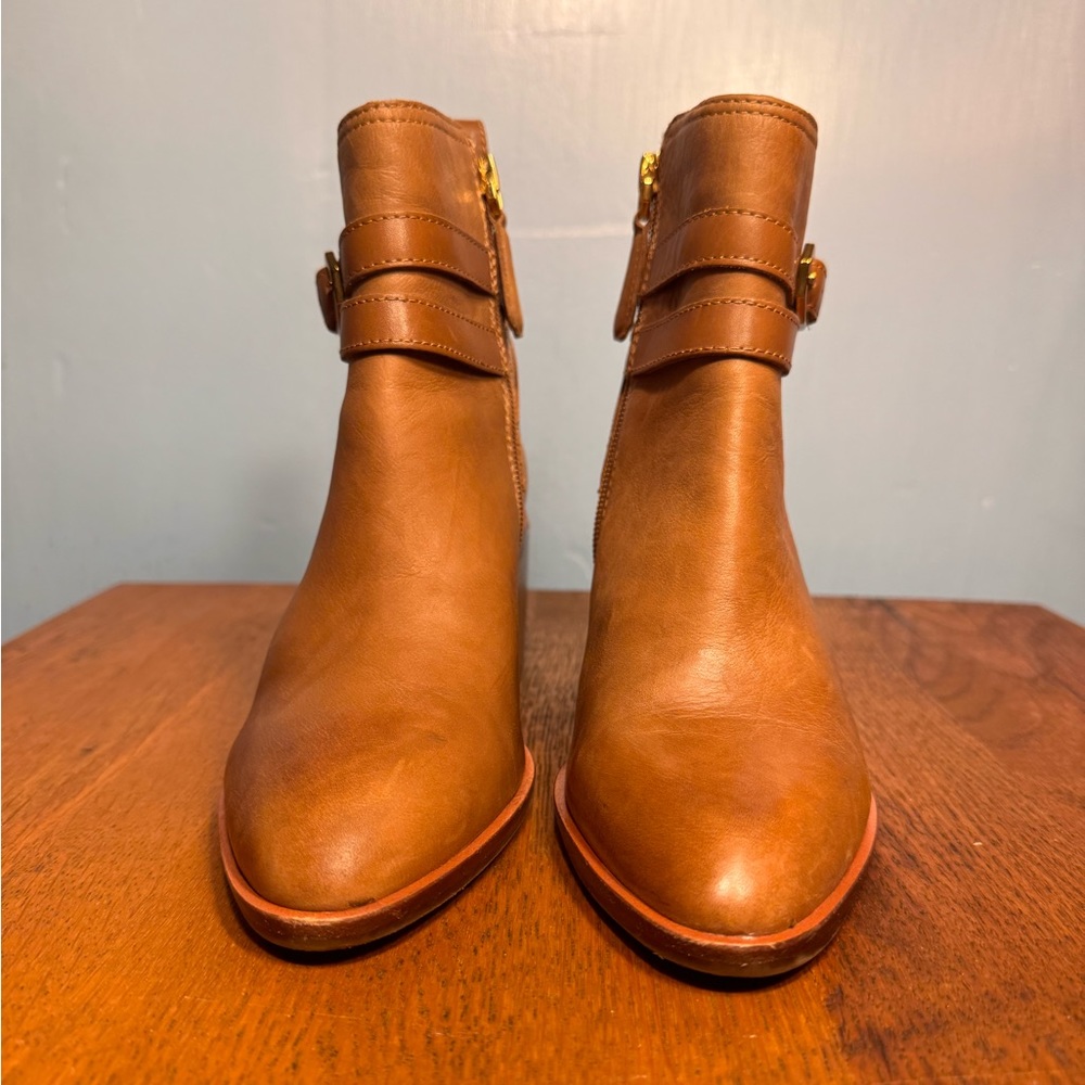 WOMEN’S EUC Louise et Cie Uzma Booties SIZE 6